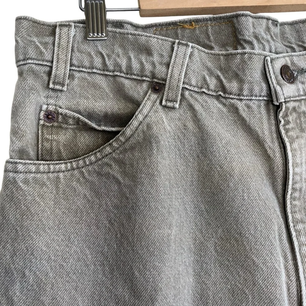 Vintage 90s Levi’s 550 Jeans Relaxed Fit Tapered Leg Faded Green Grey USA 36x32
